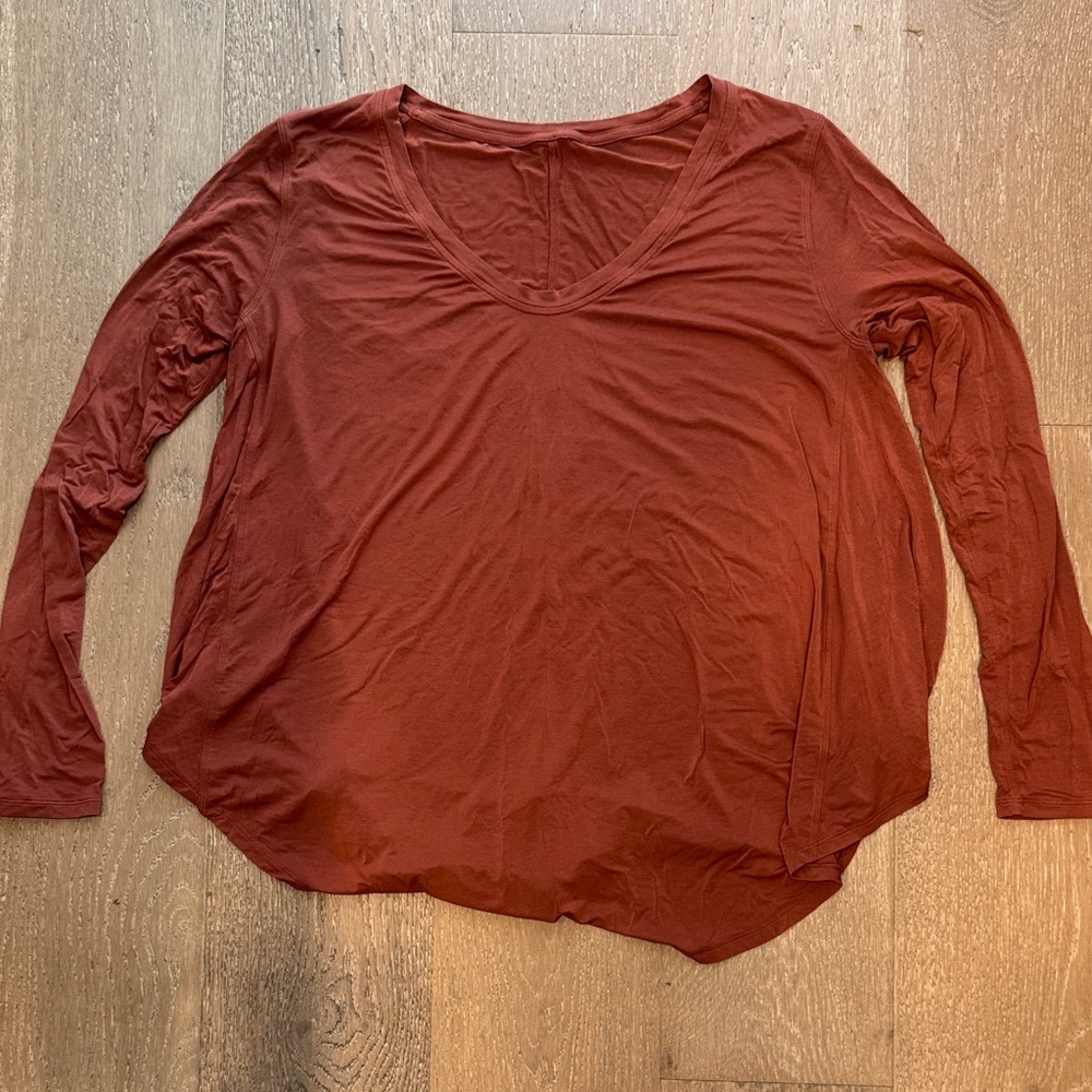 Lululemon Athletica Terracotta Long Sleeve Blouse